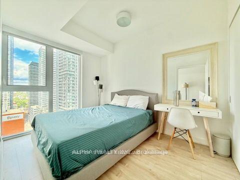Photo 8 of Unit 2002, 357 King Street W, Toronto, Waterfront Communities — HOMEH