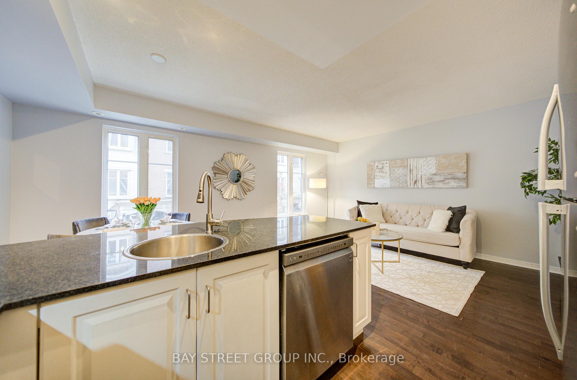 Photo 5 of Unit 333, 30 Western Battery Road, Toronto, Niagara — HOMEH