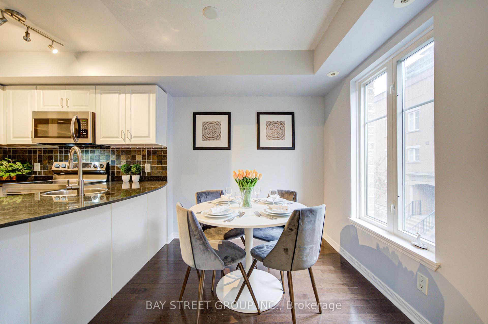 Photo 6 of Unit 333, 30 Western Battery Road, Toronto, Niagara — HOMEH