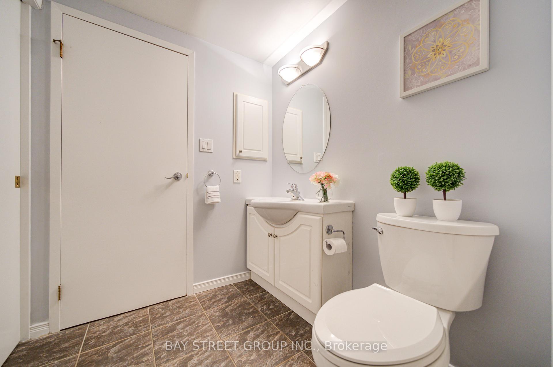 Photo 15 of Unit 333, 30 Western Battery Road, Toronto, Niagara — HOMEH