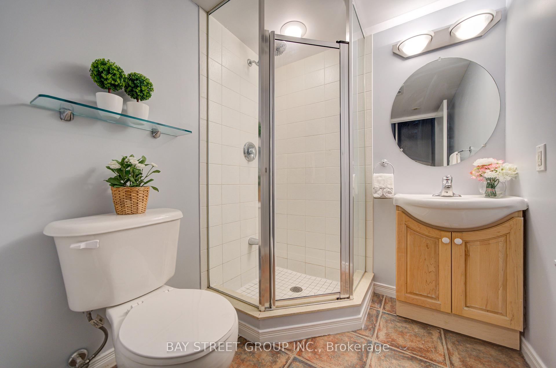 Photo 20 of Unit 333, 30 Western Battery Road, Toronto, Niagara — HOMEH
