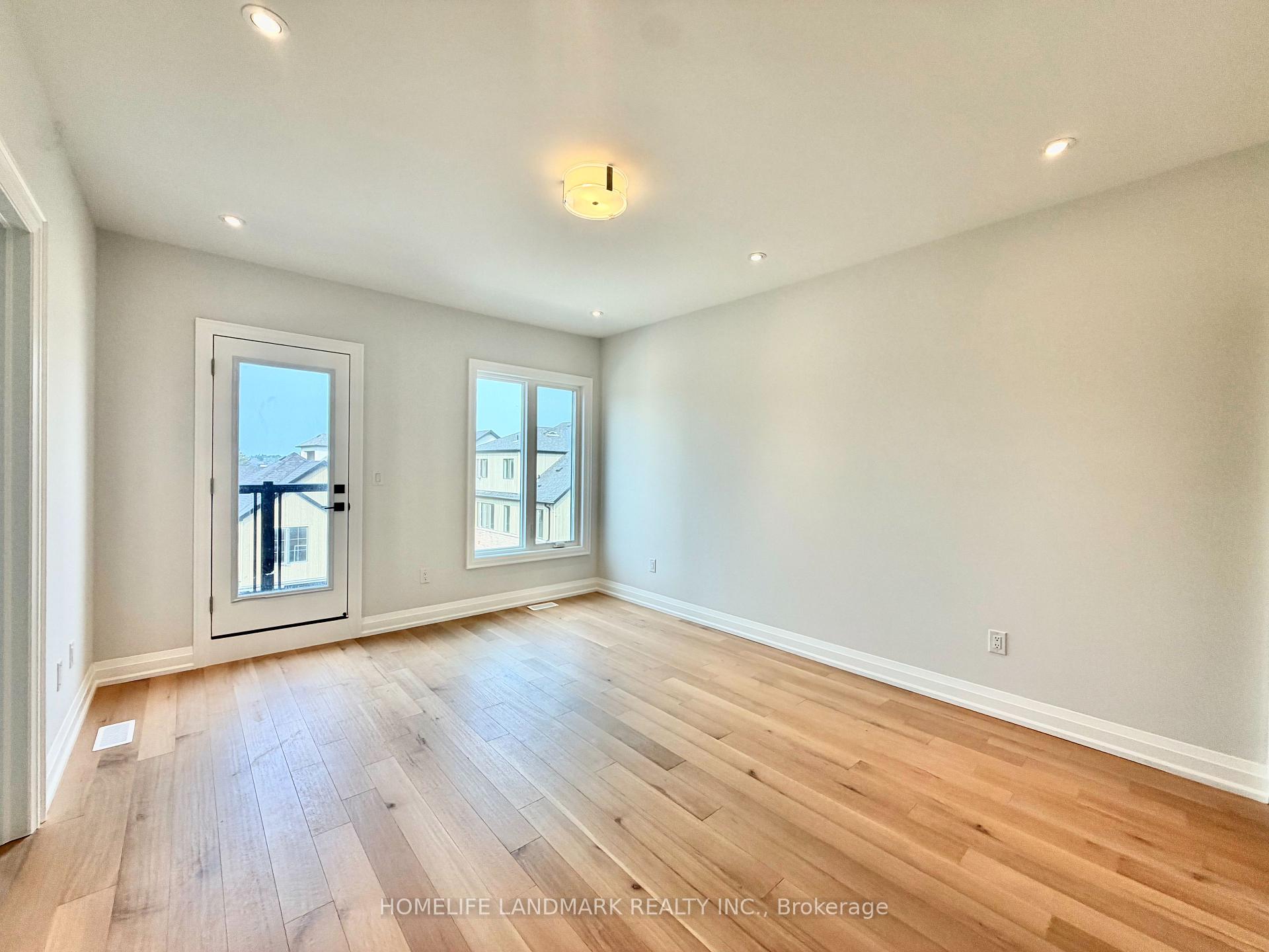 Photo 15 of 433 York Downs Boulevard, Markham, Cachet — HOMEH