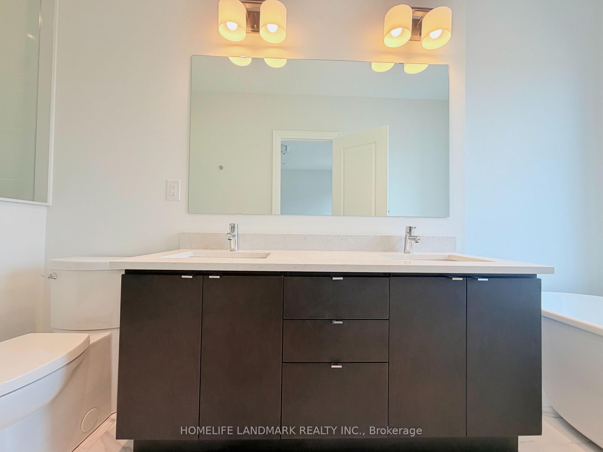 Photo 18 of 433 York Downs Boulevard, Markham, Cachet — HOMEH