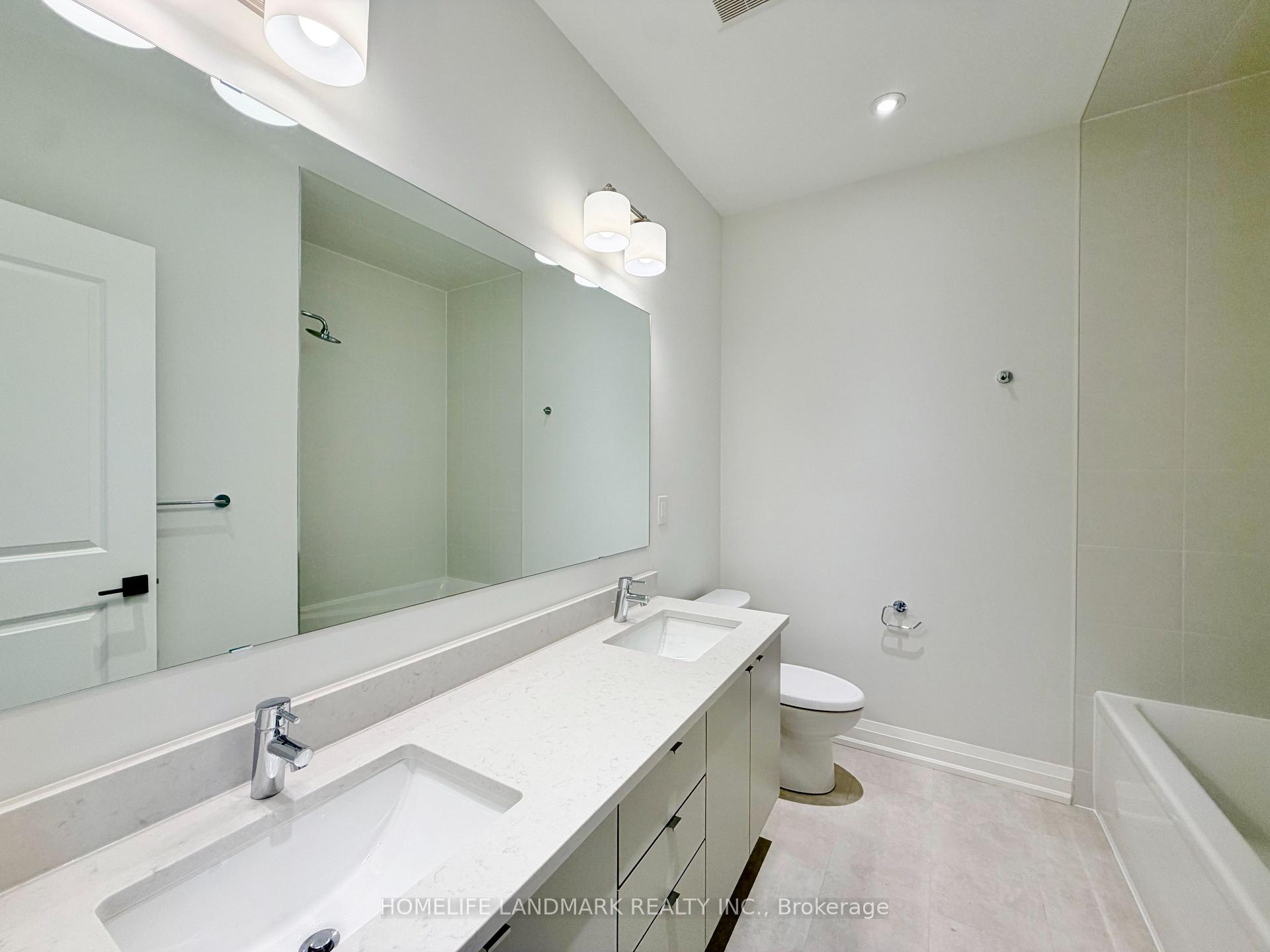 Photo 24 of 433 York Downs Boulevard, Markham, Cachet — HOMEH