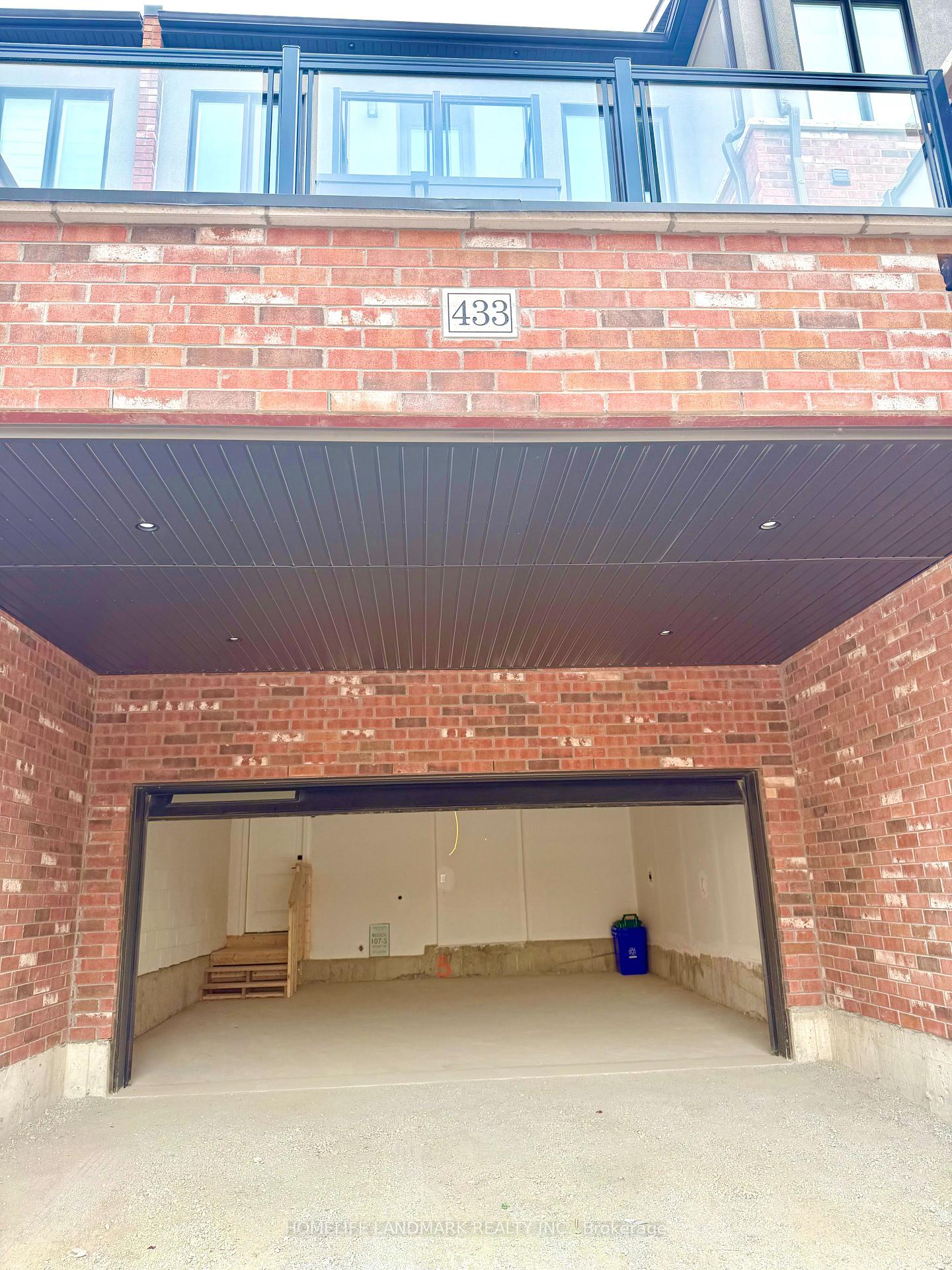 Photo 27 of 433 York Downs Boulevard, Markham, Cachet — HOMEH