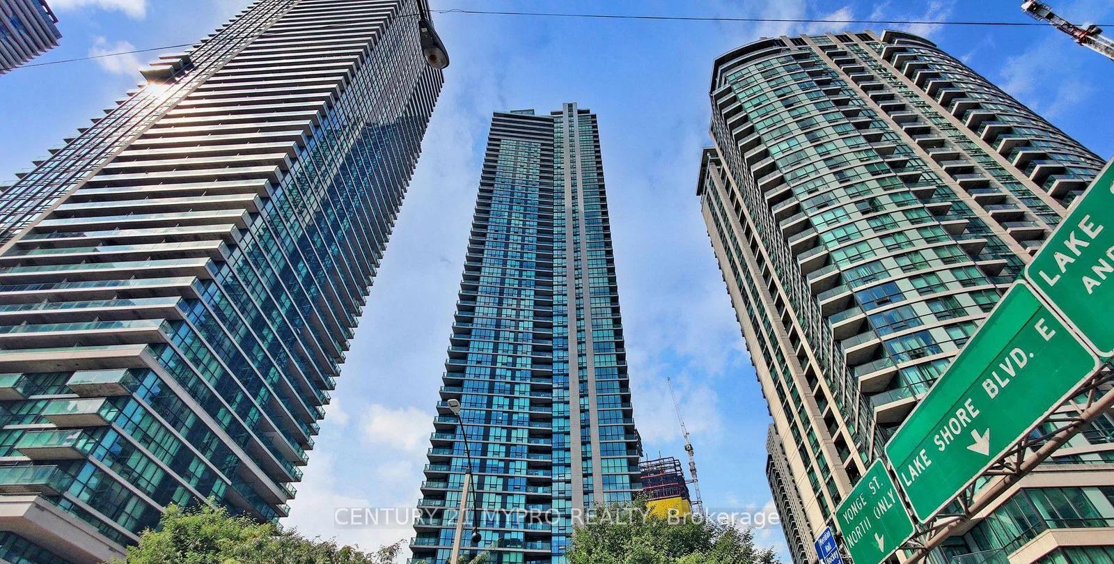 Photo 1 of Unit 3105, 18 Harbour Street, Toronto, Waterfront Communities — HOMEH