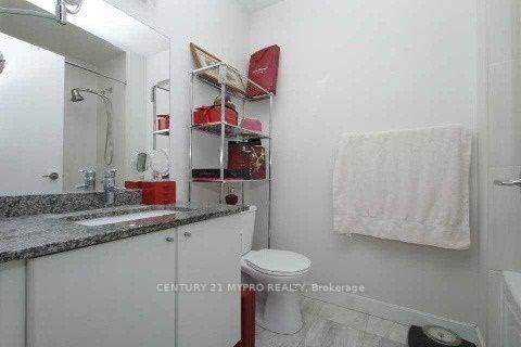 Photo 10 of Unit 3105, 18 Harbour Street, Toronto, Waterfront Communities — HOMEH