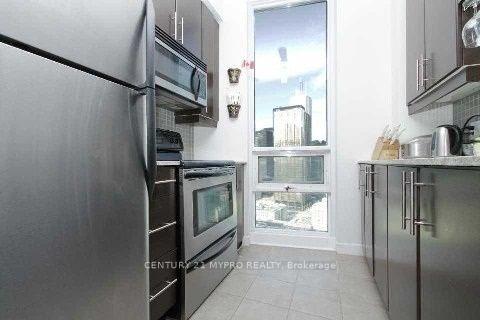 Photo 11 of Unit 3105, 18 Harbour Street, Toronto, Waterfront Communities — HOMEH