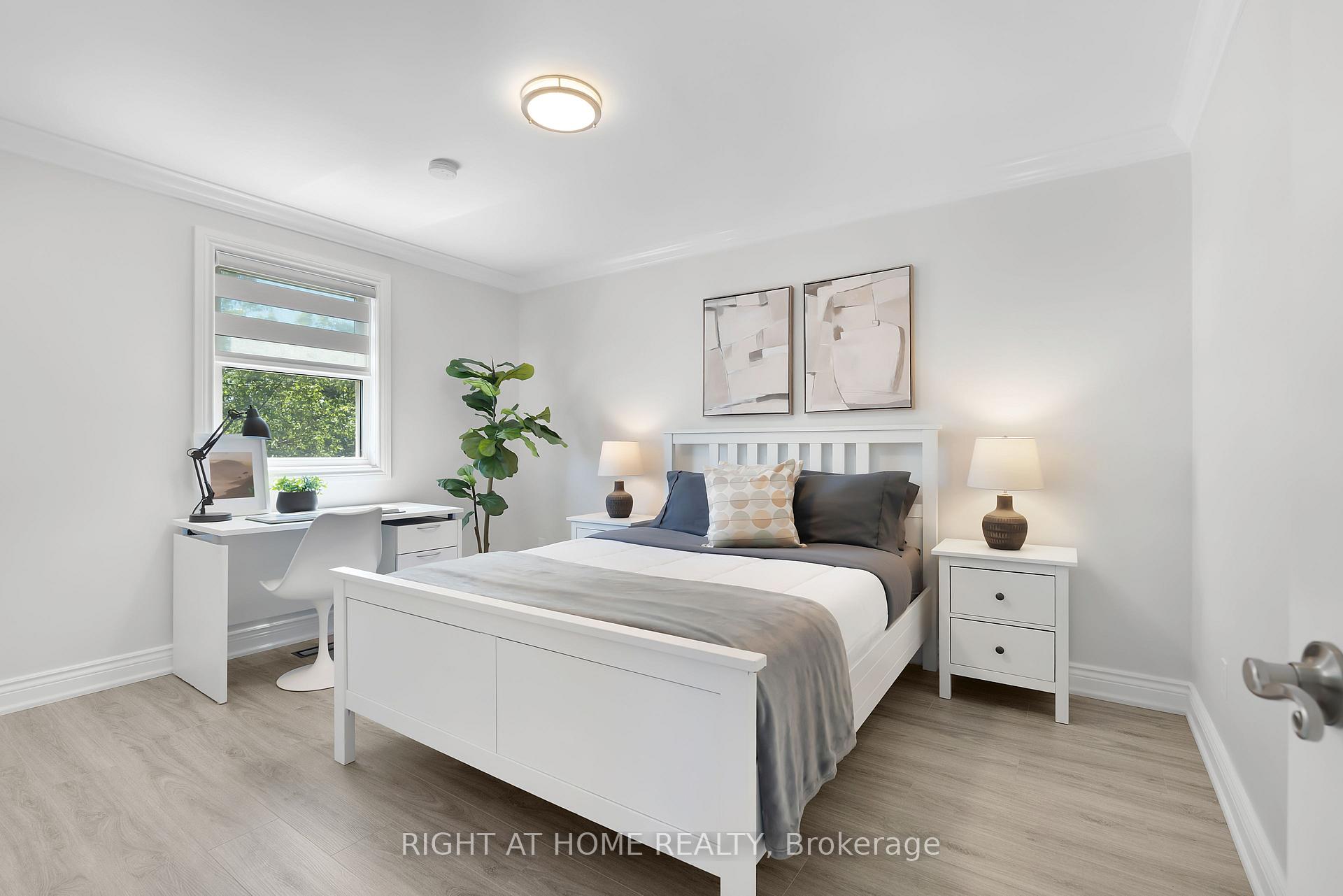 Photo 26 of 229 Billings Crescent, Newmarket, Bristol-London — HOMEH