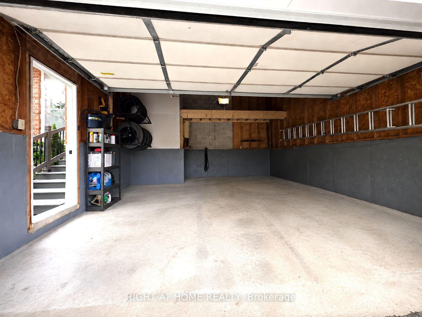 Photo 46 of 229 Billings Crescent, Newmarket, Bristol-London — HOMEH