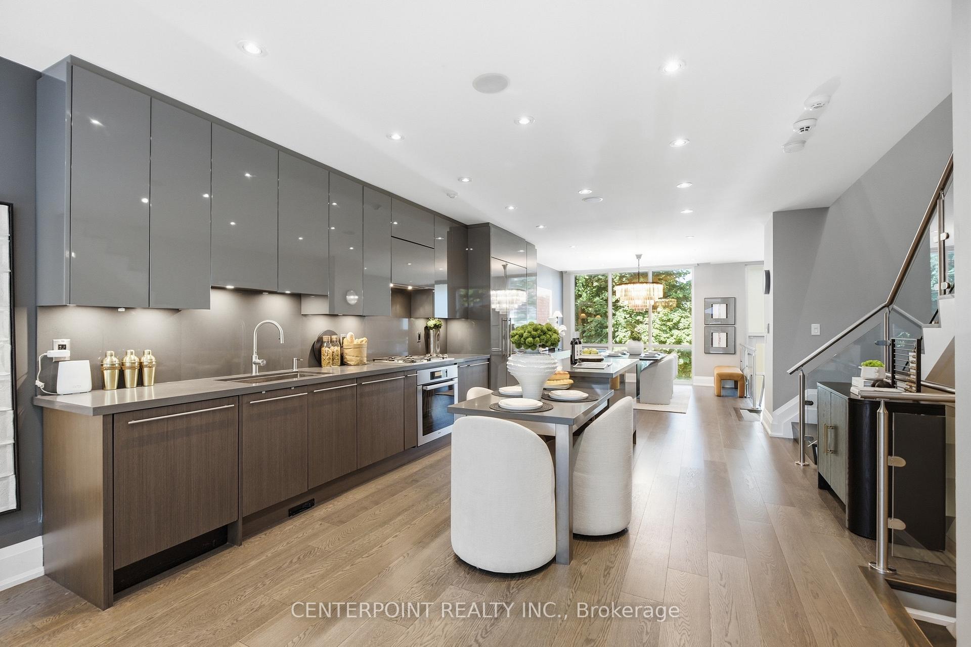 Photo 10 of 26 Harwood Road, Toronto, Mount Pleasant East — HOMEH