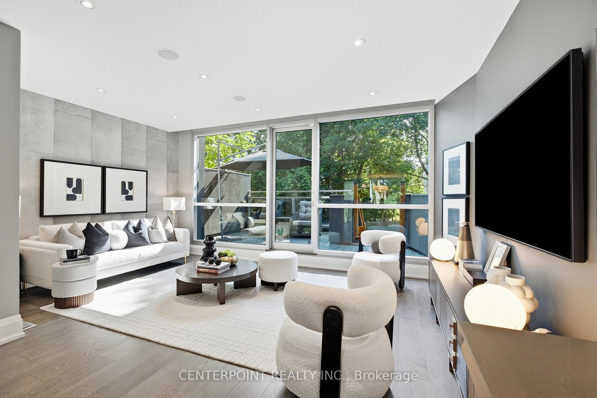 Photo 15 of 26 Harwood Road, Toronto, Mount Pleasant East — HOMEH