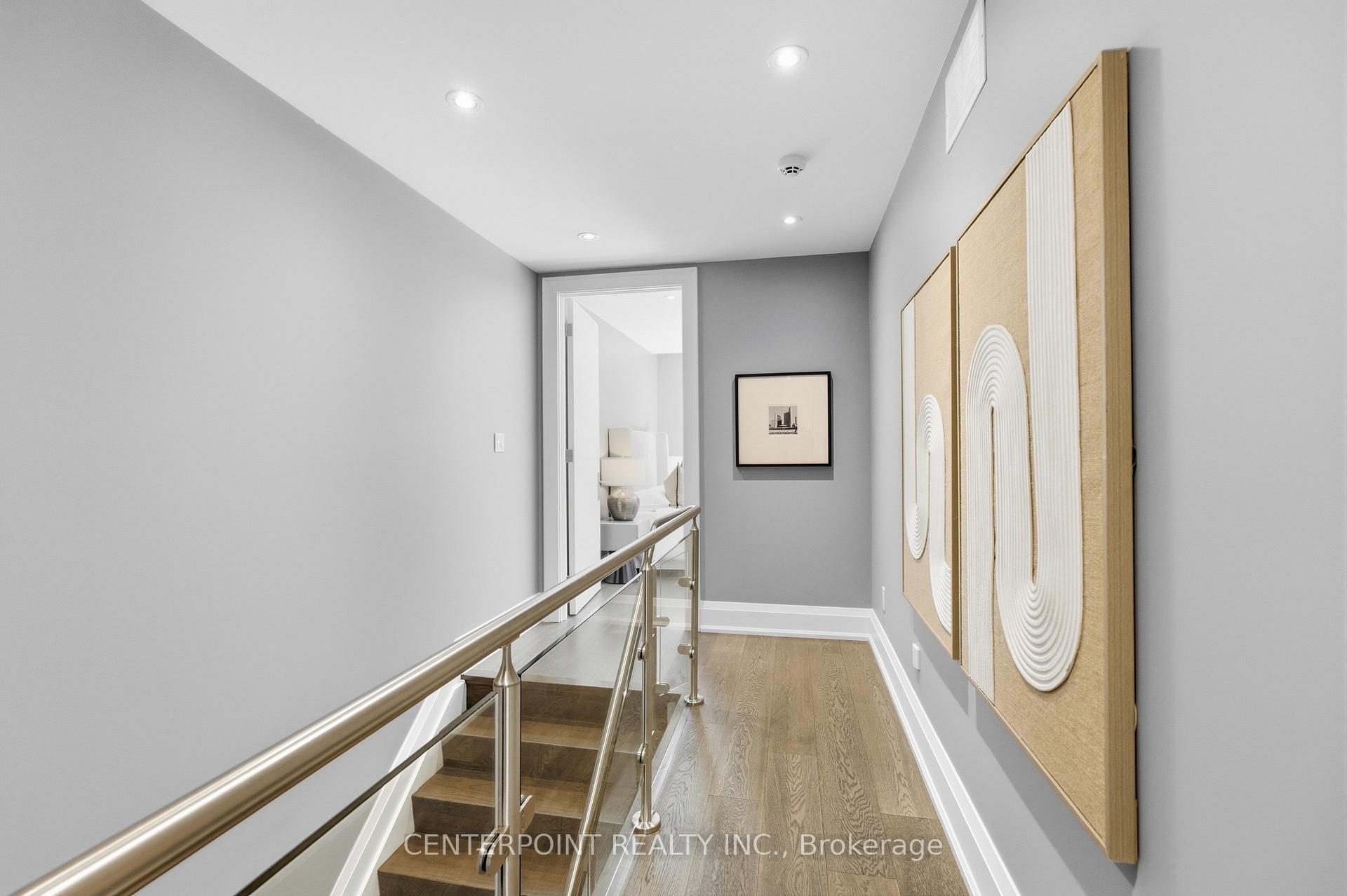 Photo 21 of 26 Harwood Road, Toronto, Mount Pleasant East — HOMEH