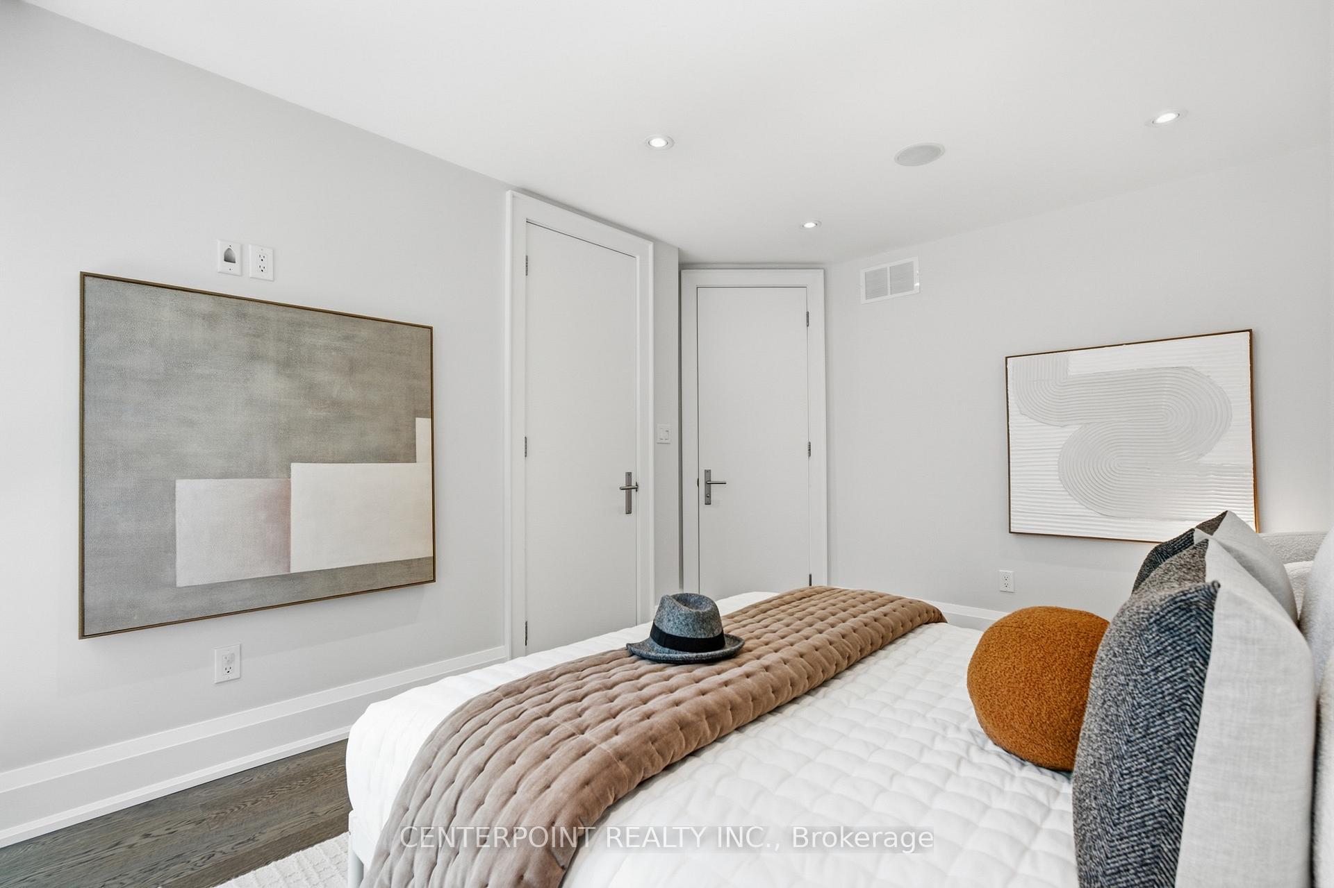 Photo 31 of 26 Harwood Road, Toronto, Mount Pleasant East — HOMEH