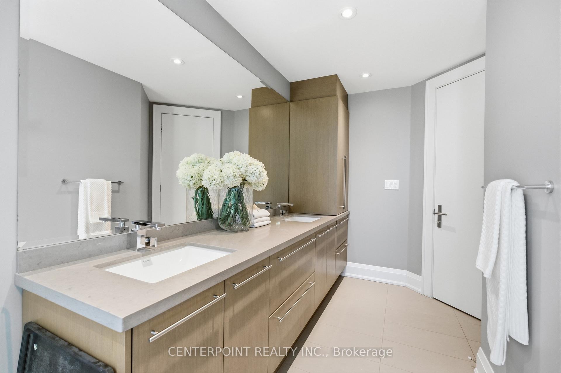 Photo 37 of 26 Harwood Road, Toronto, Mount Pleasant East — HOMEH