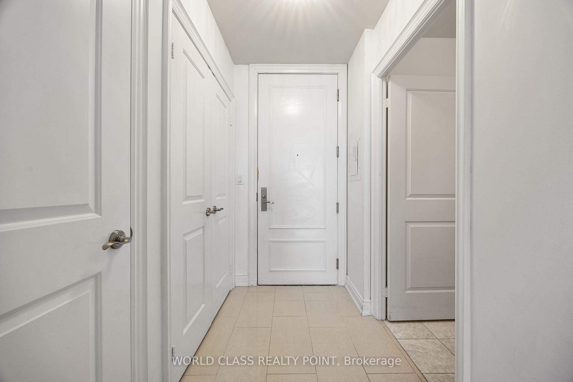 Photo 3 of Unit 603, 10 Bloorview Place, North York, Don Valley Village — HOMEH