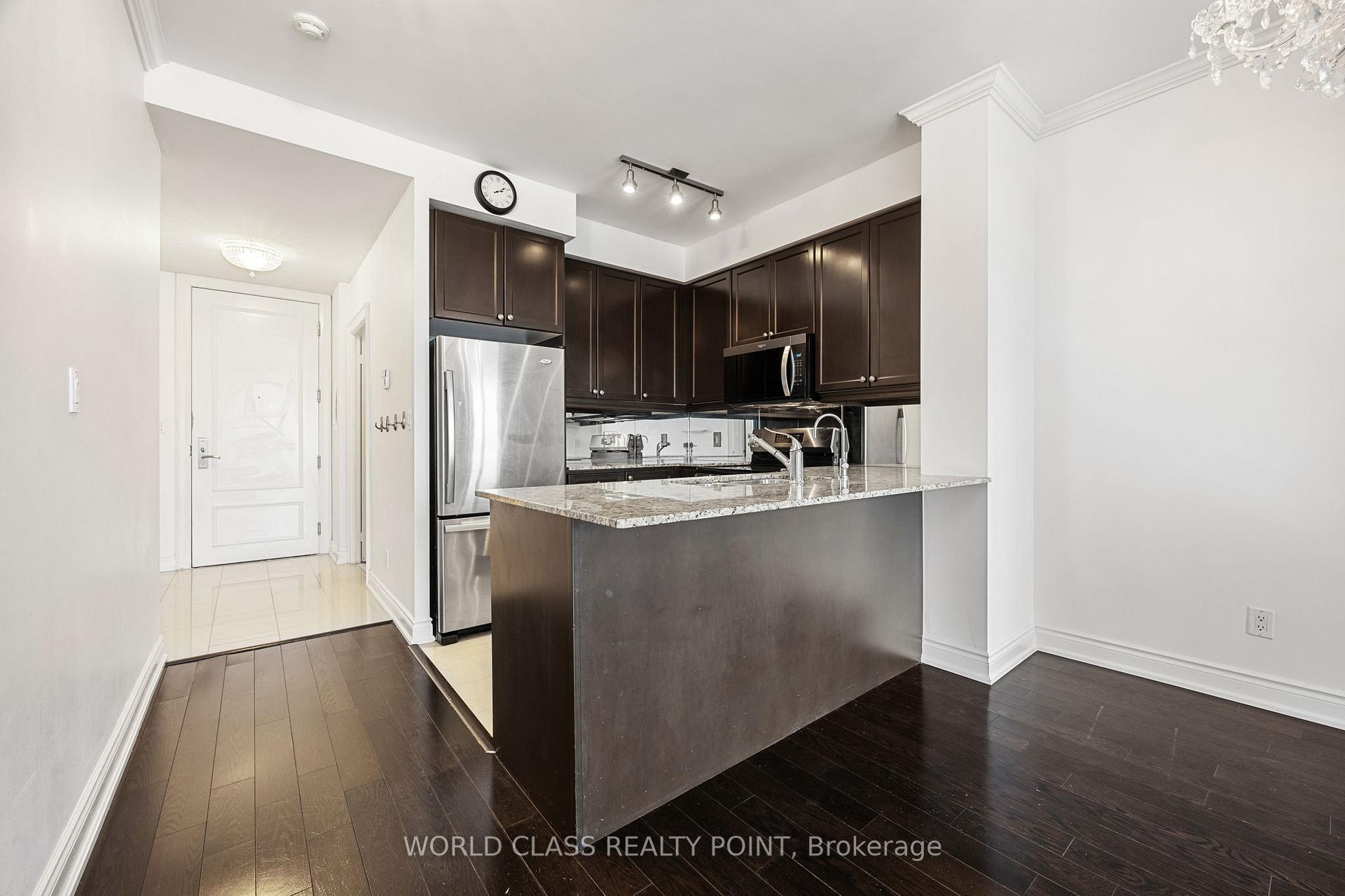 Photo 4 of Unit 603, 10 Bloorview Place, North York, Don Valley Village — HOMEH