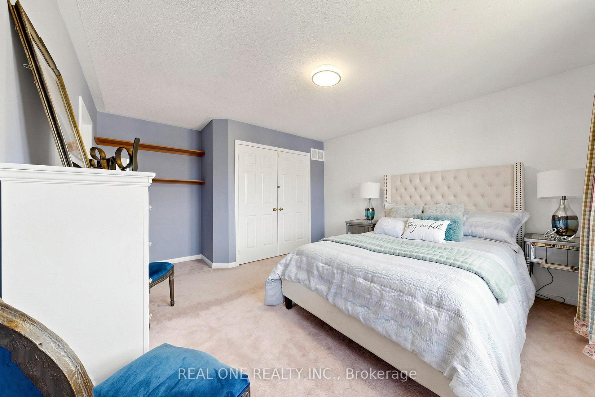 Photo 27 of 74 Trojan Crescent, Markham, Berczy — HOMEH