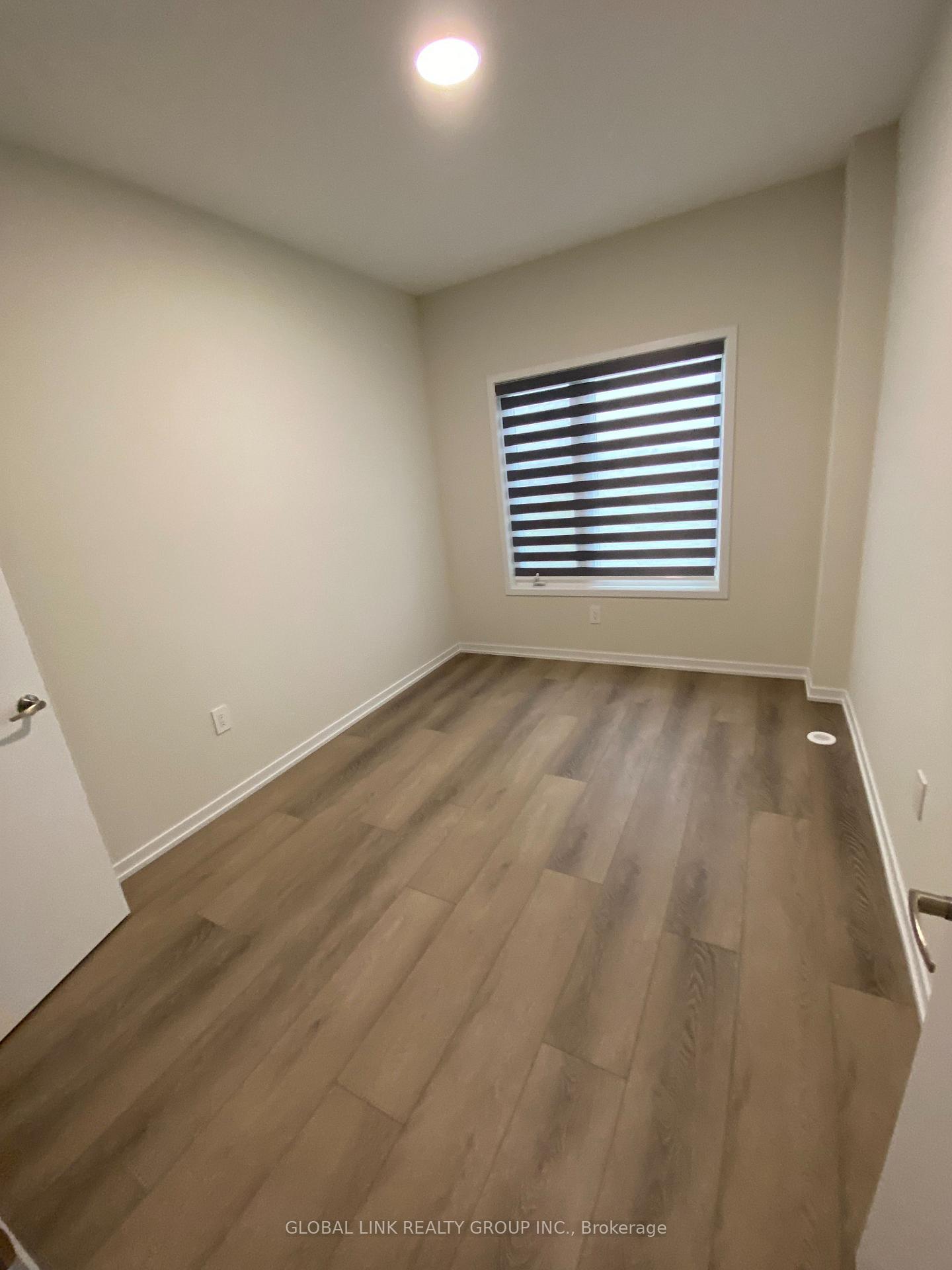 Photo 8 of 1466 19th Avenue S, Richmond Hill, Rural Richmond Hill — HOMEH
