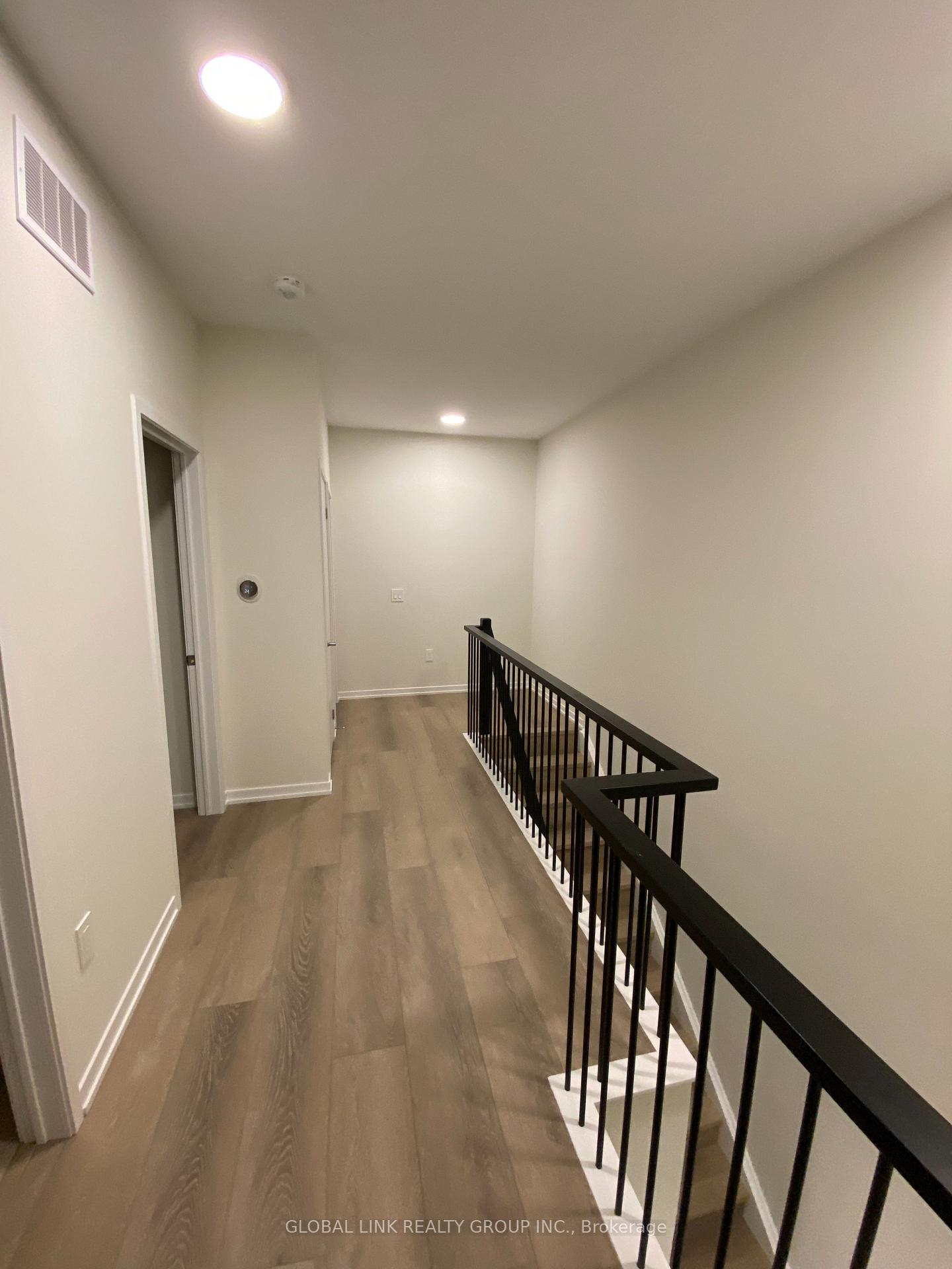 Photo 9 of 1466 19th Avenue S, Richmond Hill, Rural Richmond Hill — HOMEH