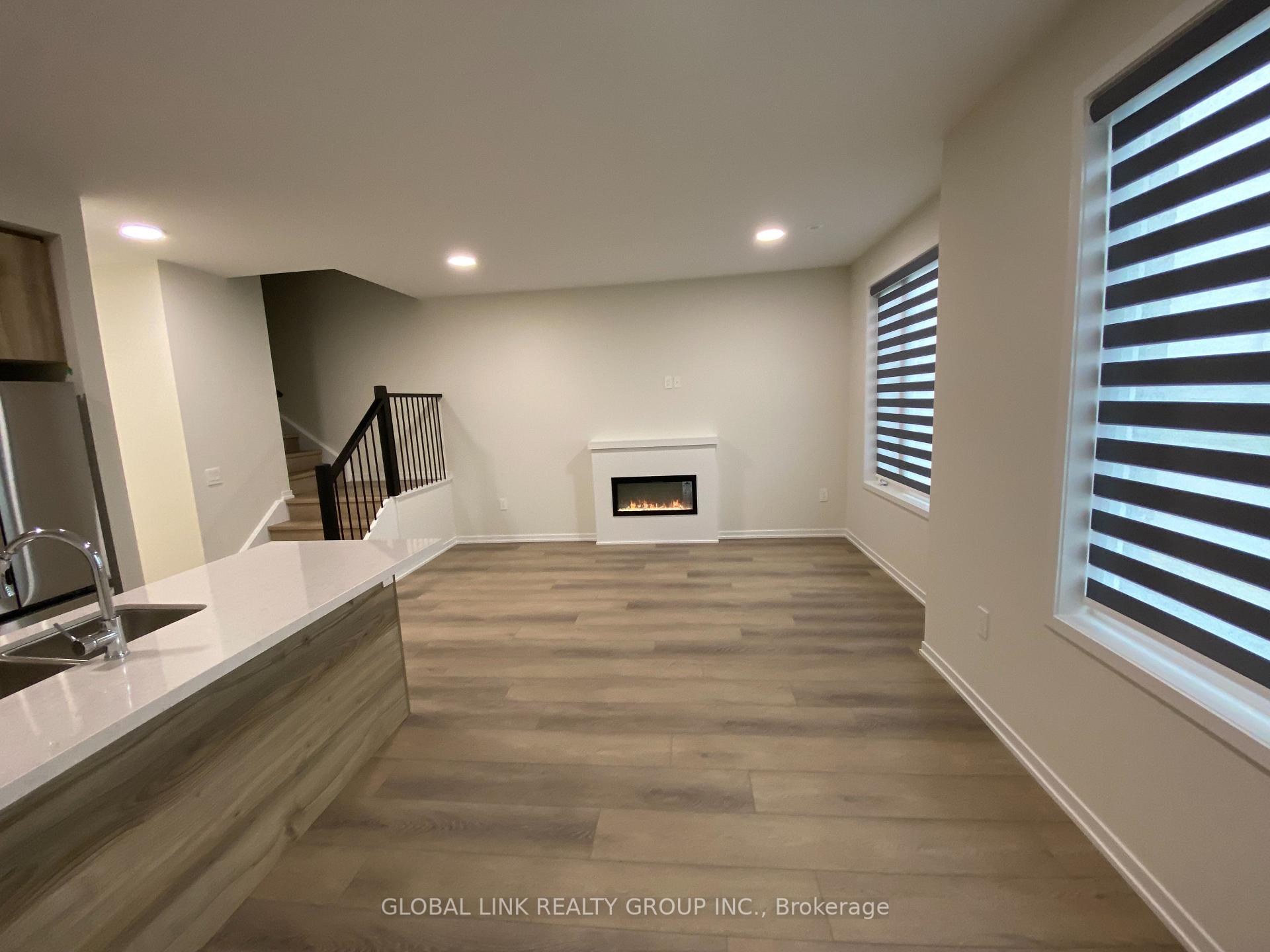 Photo 10 of 1466 19th Avenue S, Richmond Hill, Rural Richmond Hill — HOMEH