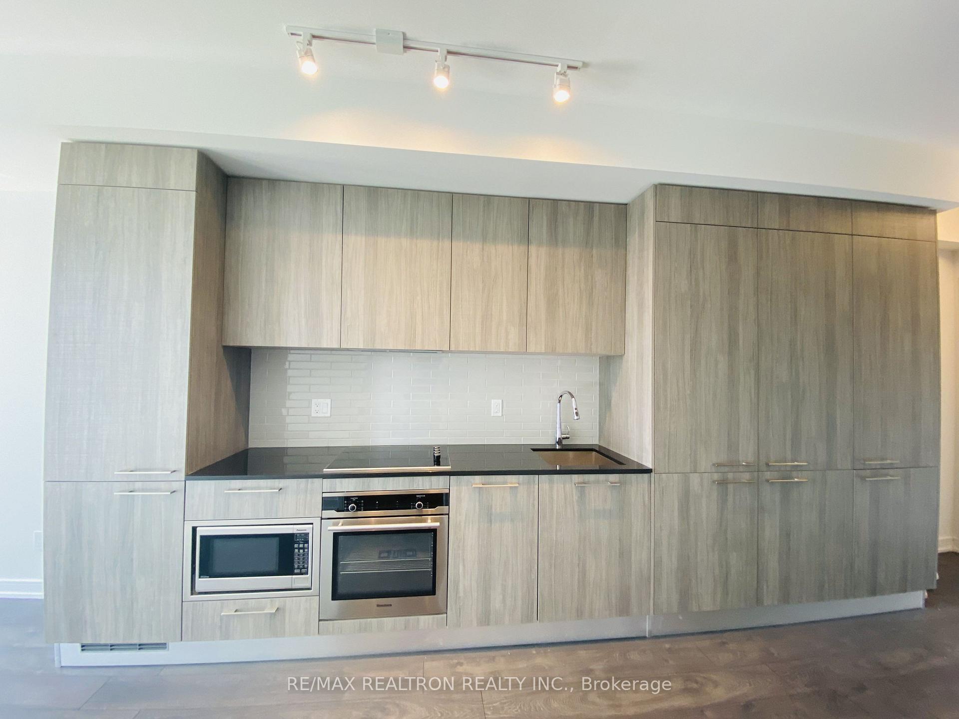 Photo 2 of Unit 3611, 3 Gloucester Street, Toronto, Church-Yonge Corridor — HOMEH