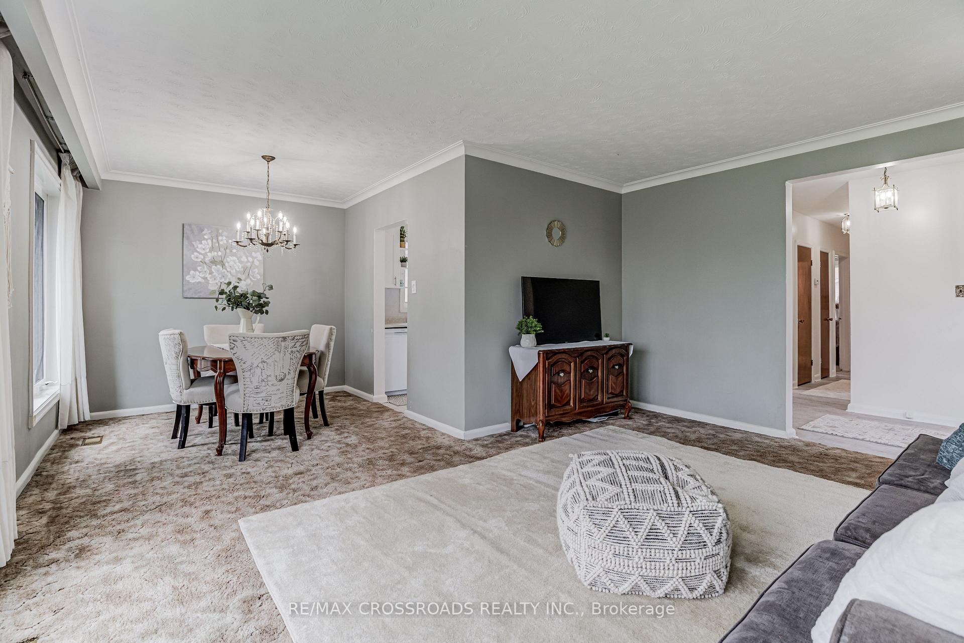 Photo 10 of 30 Murmouth Road, Scarborough, Tam O'Shanter-Sullivan — HOMEH