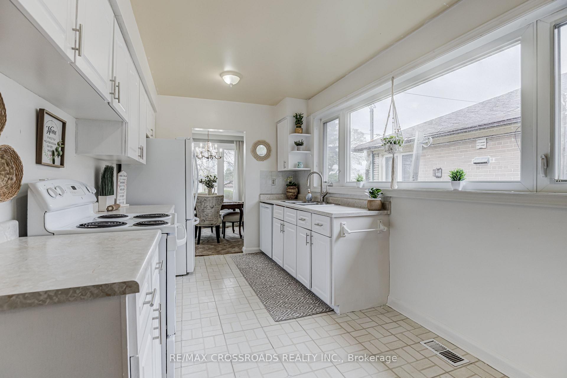 Photo 17 of 30 Murmouth Road, Scarborough, Tam O'Shanter-Sullivan — HOMEH