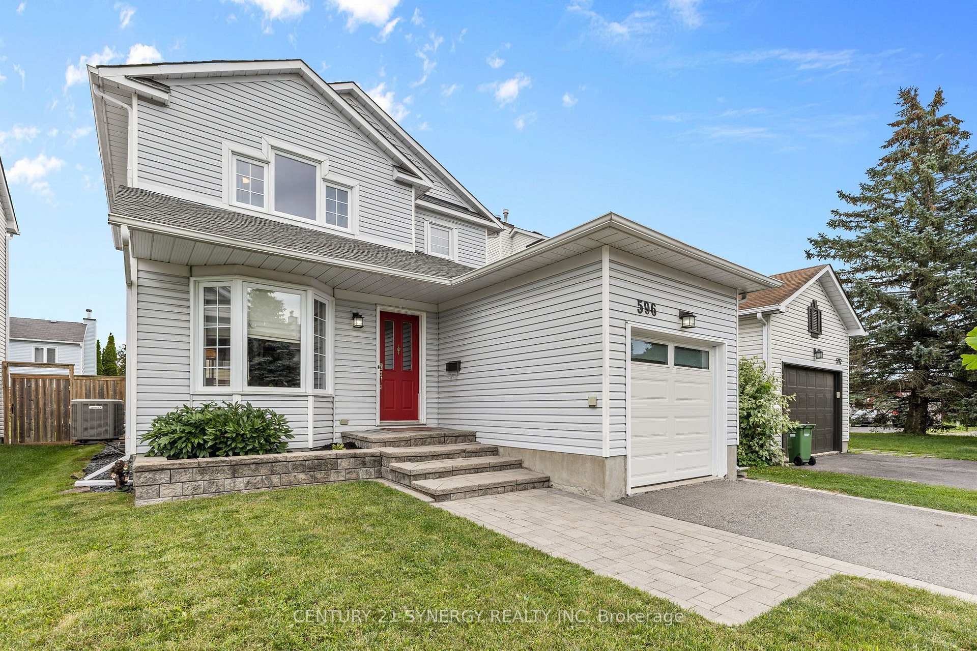 Photo 2 of 596 Deancourt Crescent, Ottawa, Fallingbrook/Ridgemount — HOMEH