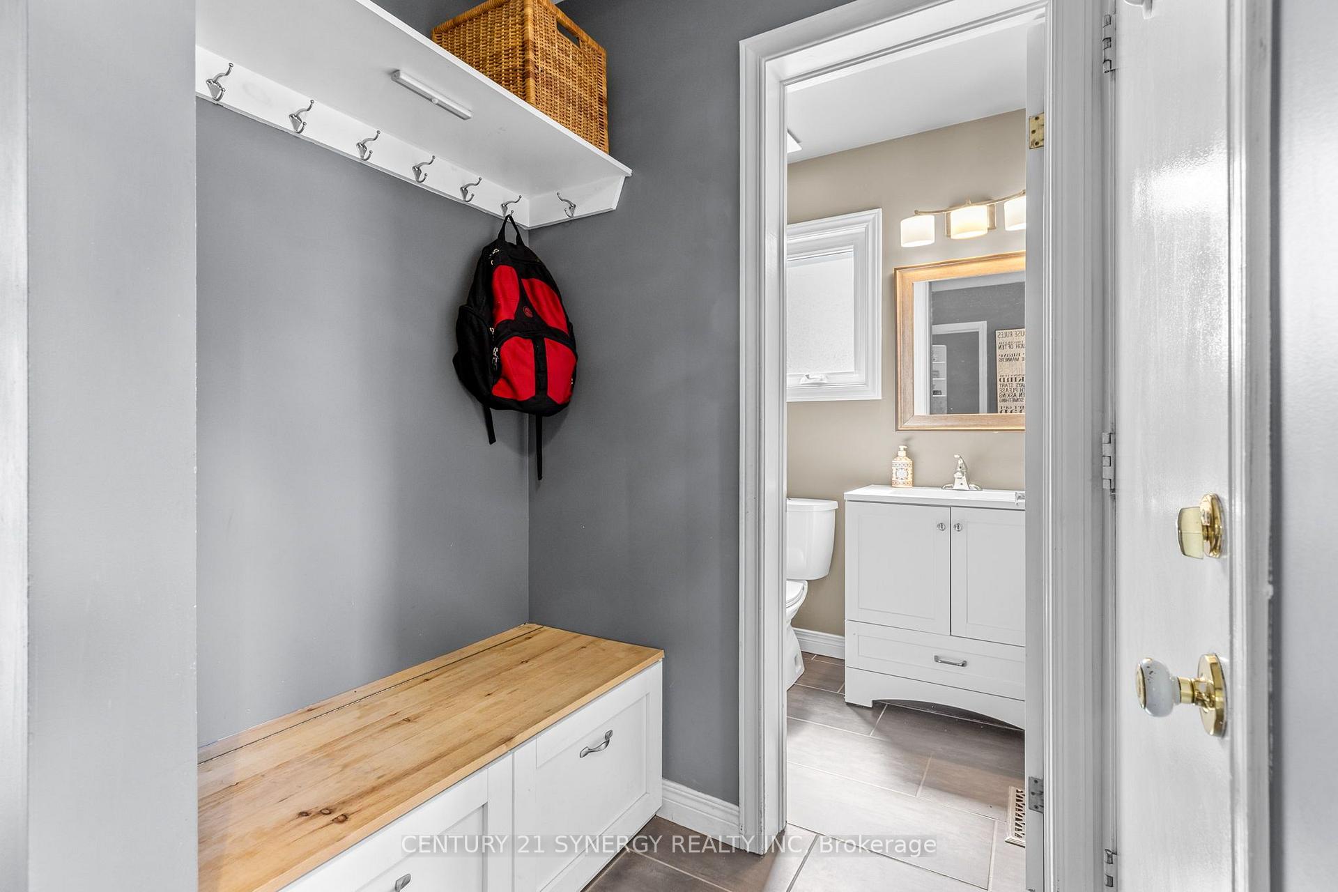 Photo 6 of 596 Deancourt Crescent, Ottawa, Fallingbrook/Ridgemount — HOMEH