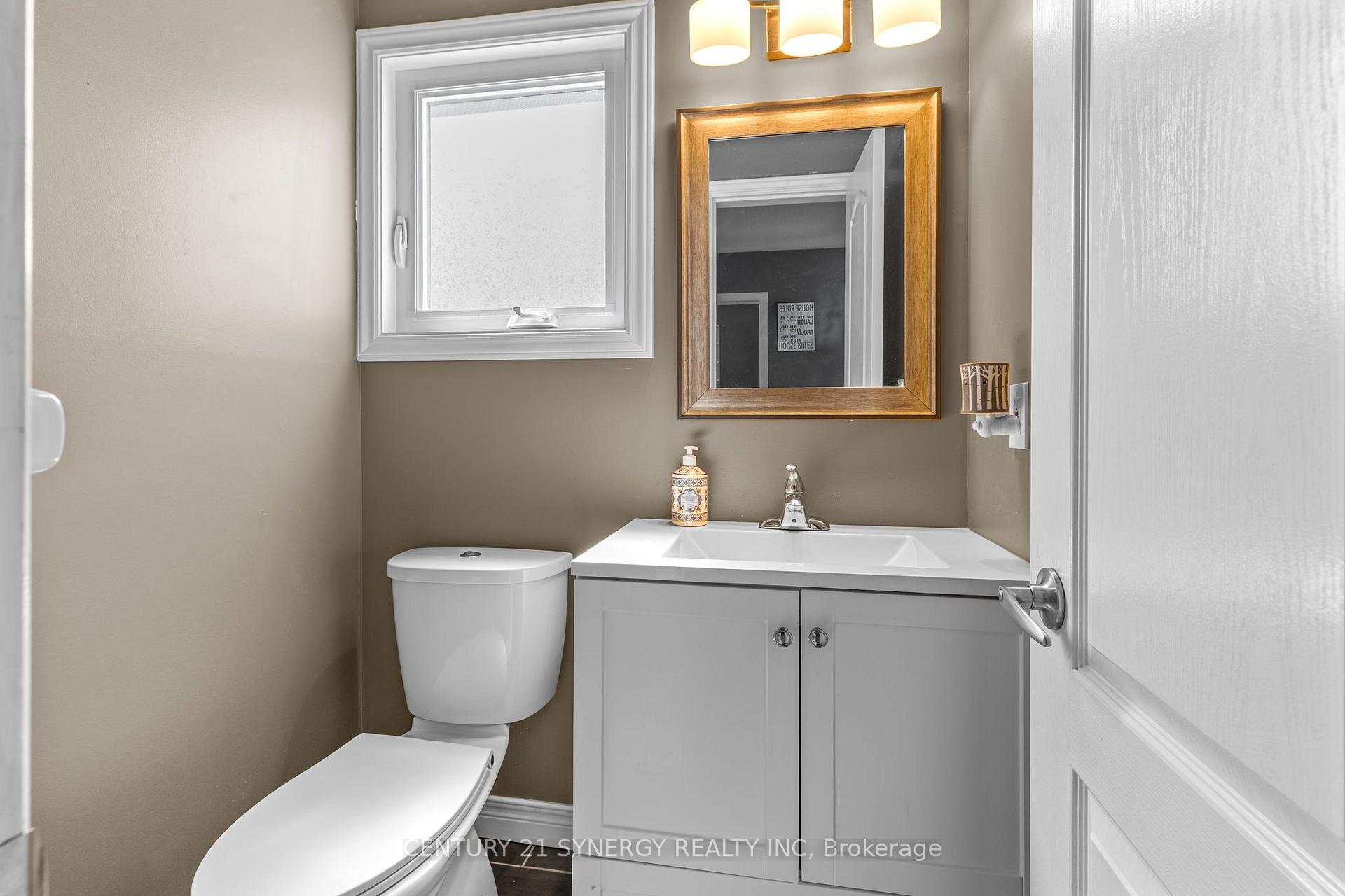 Photo 7 of 596 Deancourt Crescent, Ottawa, Fallingbrook/Ridgemount — HOMEH