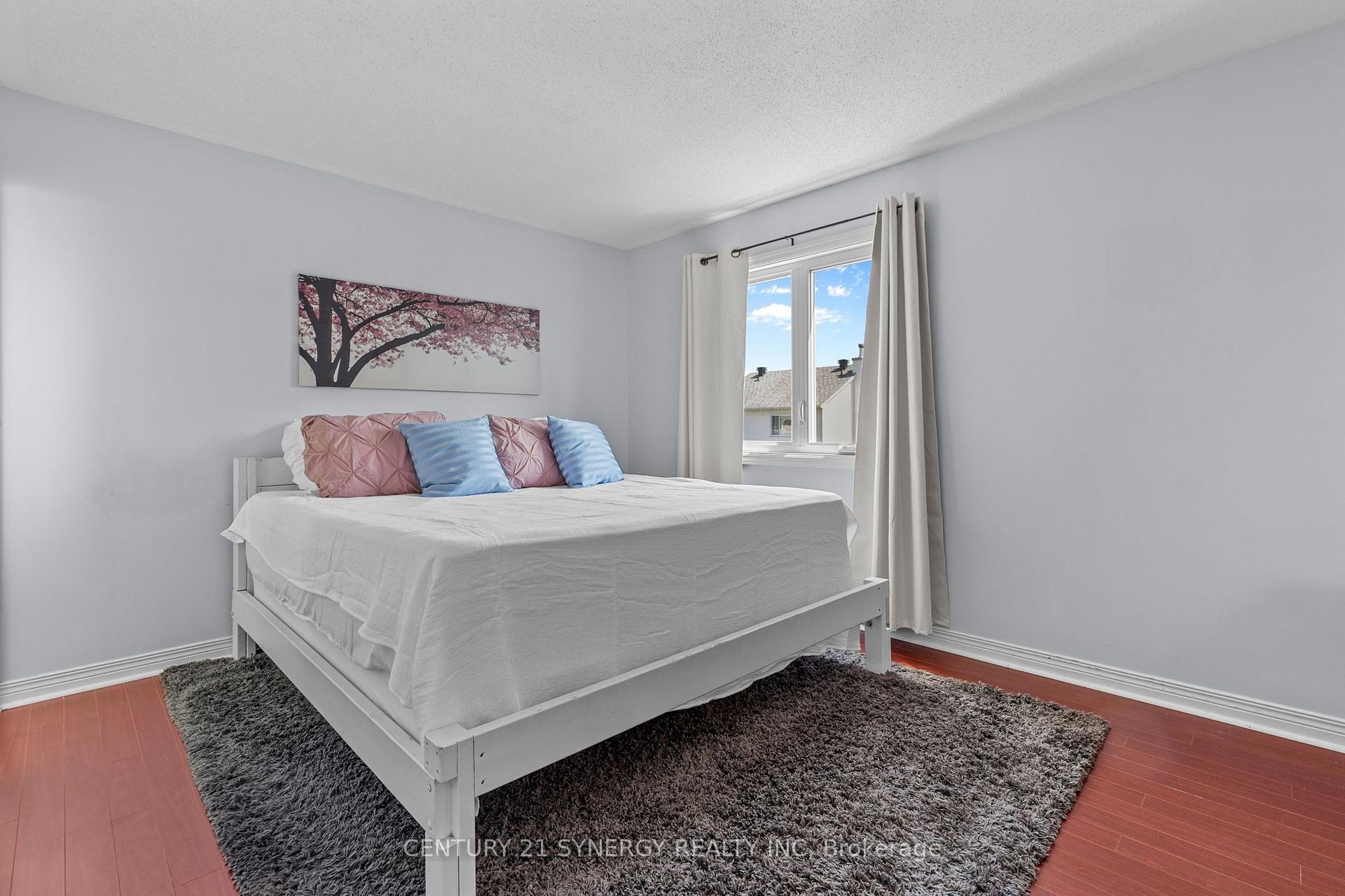 Photo 20 of 596 Deancourt Crescent, Ottawa, Fallingbrook/Ridgemount — HOMEH