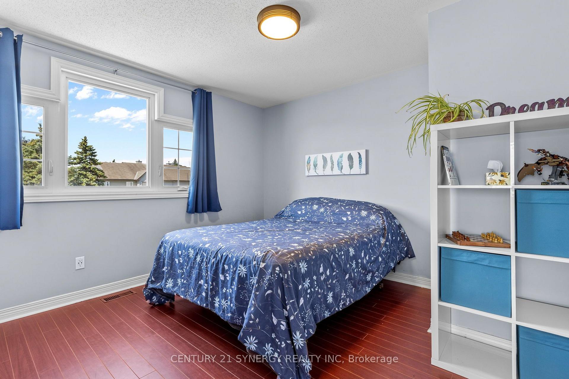 Photo 26 of 596 Deancourt Crescent, Ottawa, Fallingbrook/Ridgemount — HOMEH
