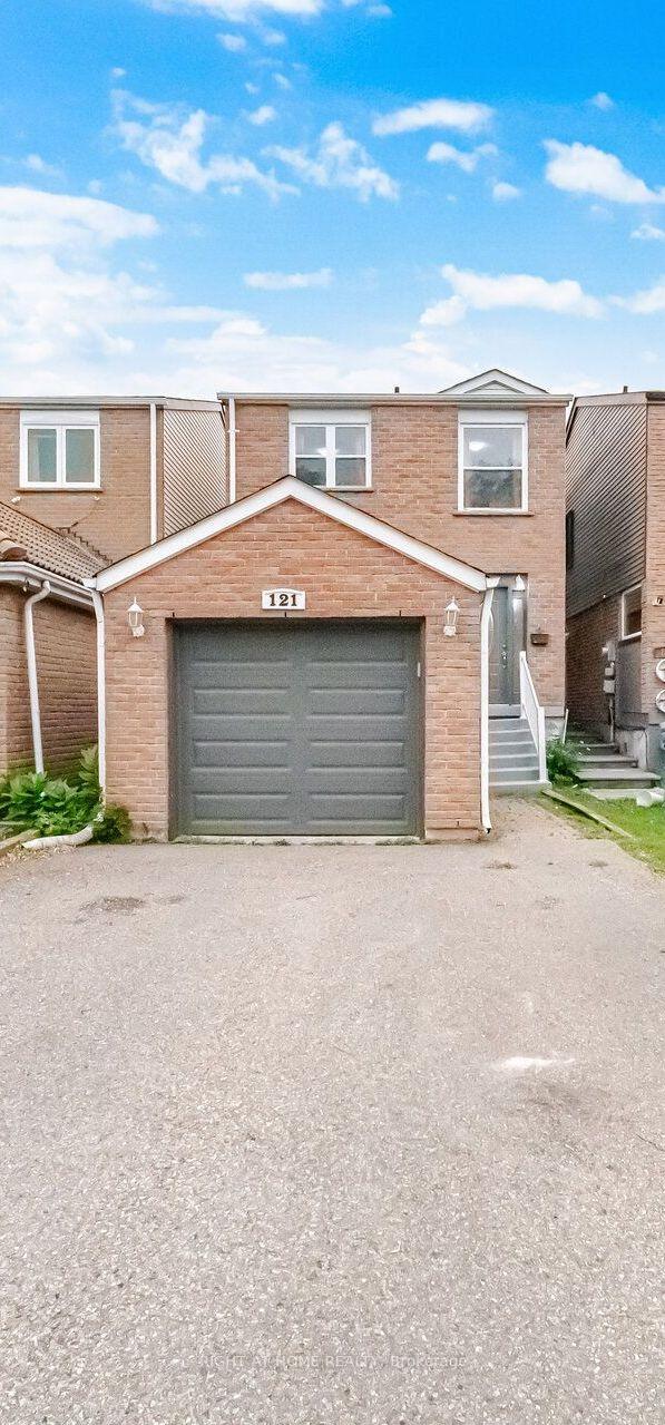 Photo 42 of 121 Bob O'link Avenue, Vaughan, Glen Shields — HOMEH