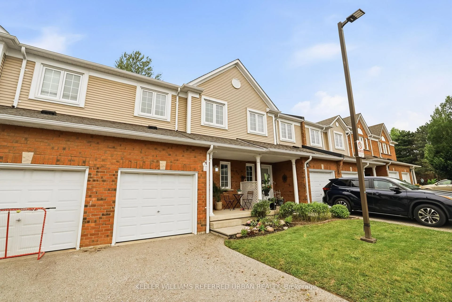 Photo 4 of Unit 25, 10 Bassett Boulevard, Whitby, Pringle Creek — HOMEH
