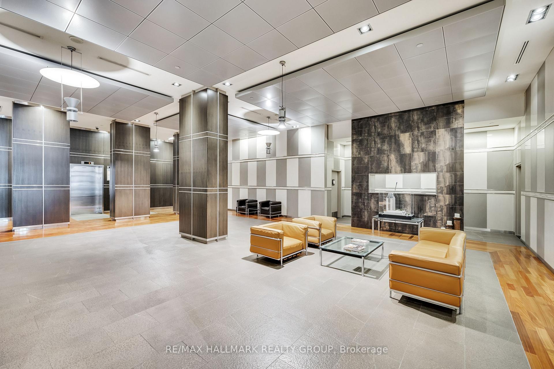 Photo 2 of Unit 1301, 90 George Street, Ottawa, Lower Town/Byward Market — HOMEH