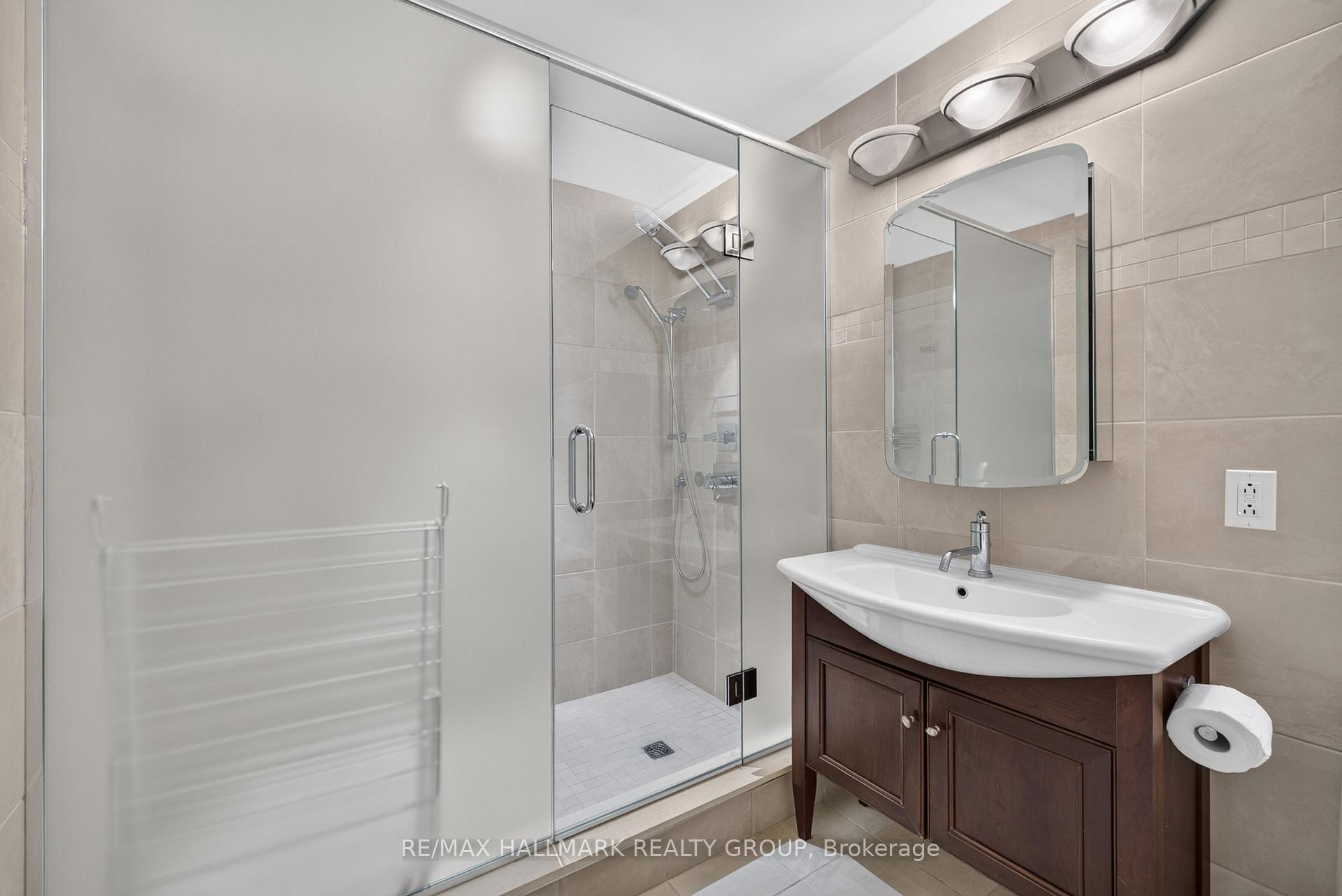 Photo 16 of Unit 1301, 90 George Street, Ottawa, Lower Town/Byward Market — HOMEH