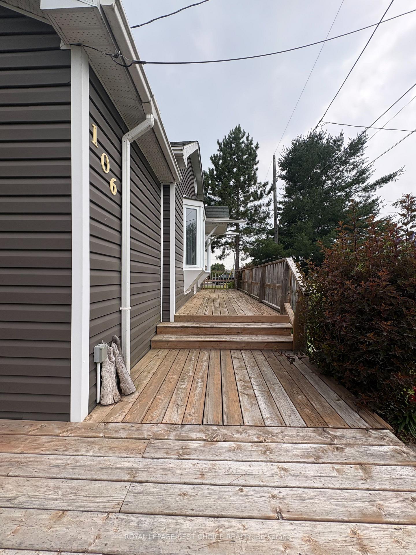 Photo 4 of 106 King Street W, Englehart — HOMEH