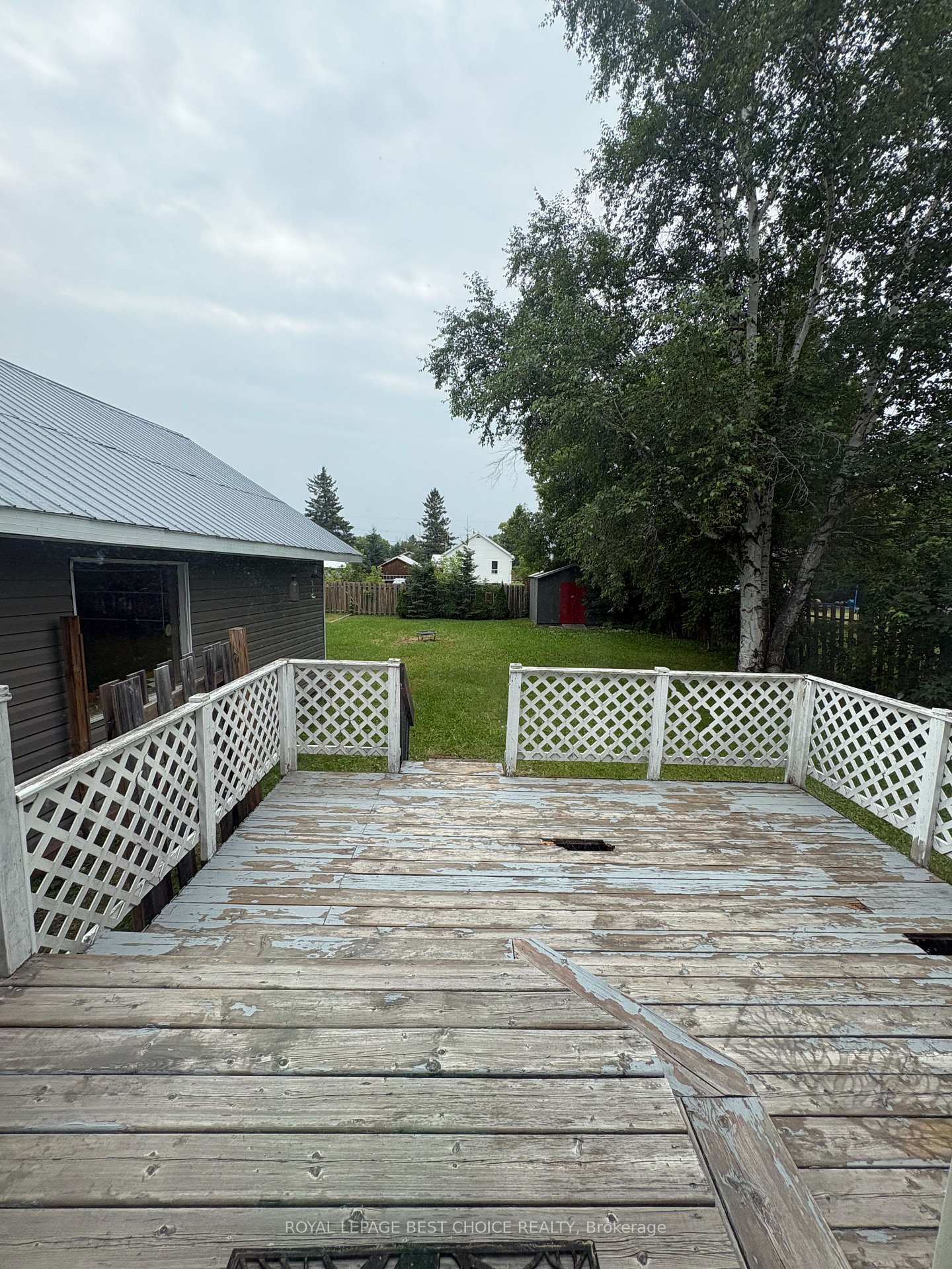 Photo 32 of 106 King Street W, Englehart — HOMEH