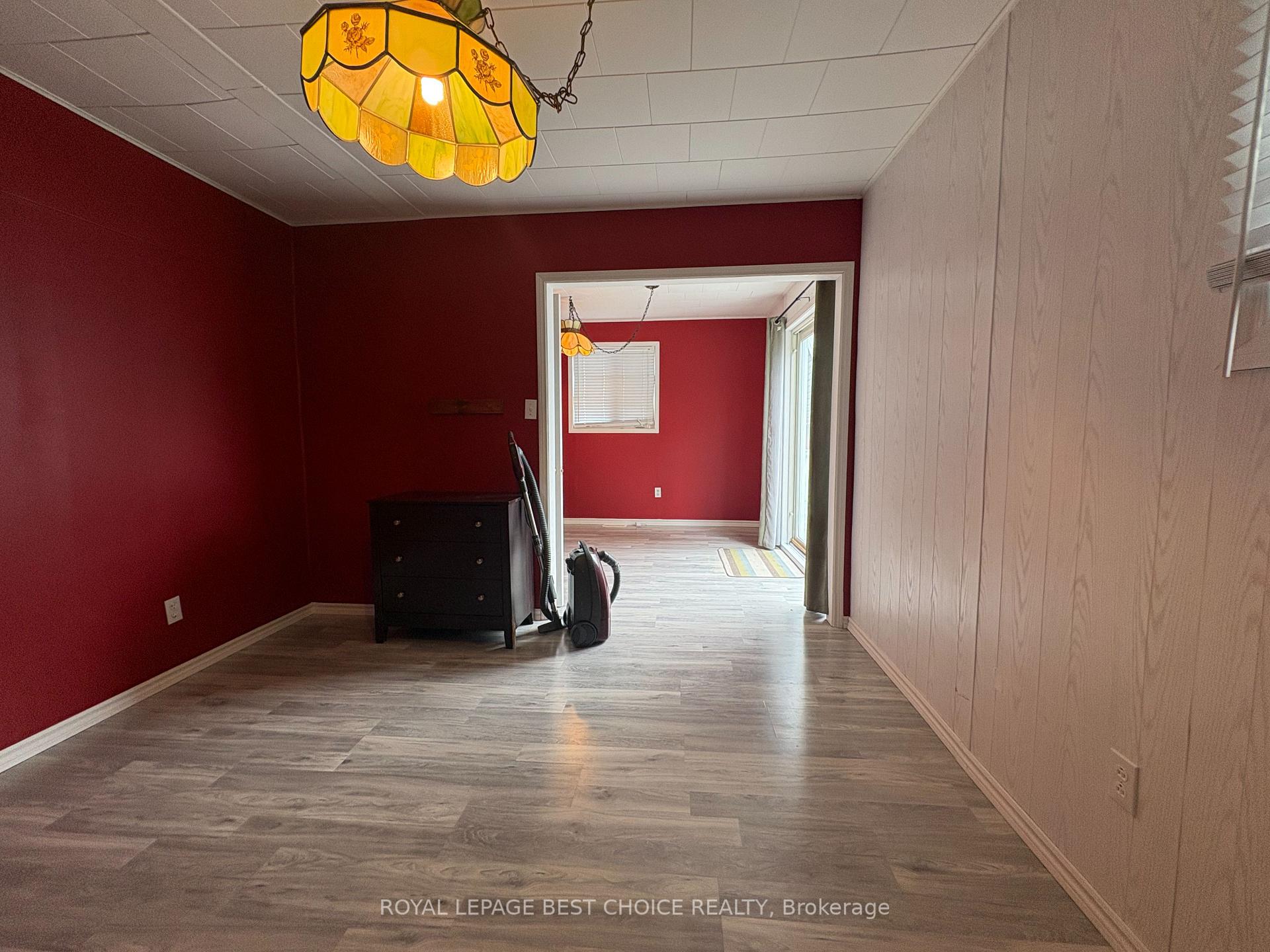 Photo 33 of 106 King Street W, Englehart — HOMEH