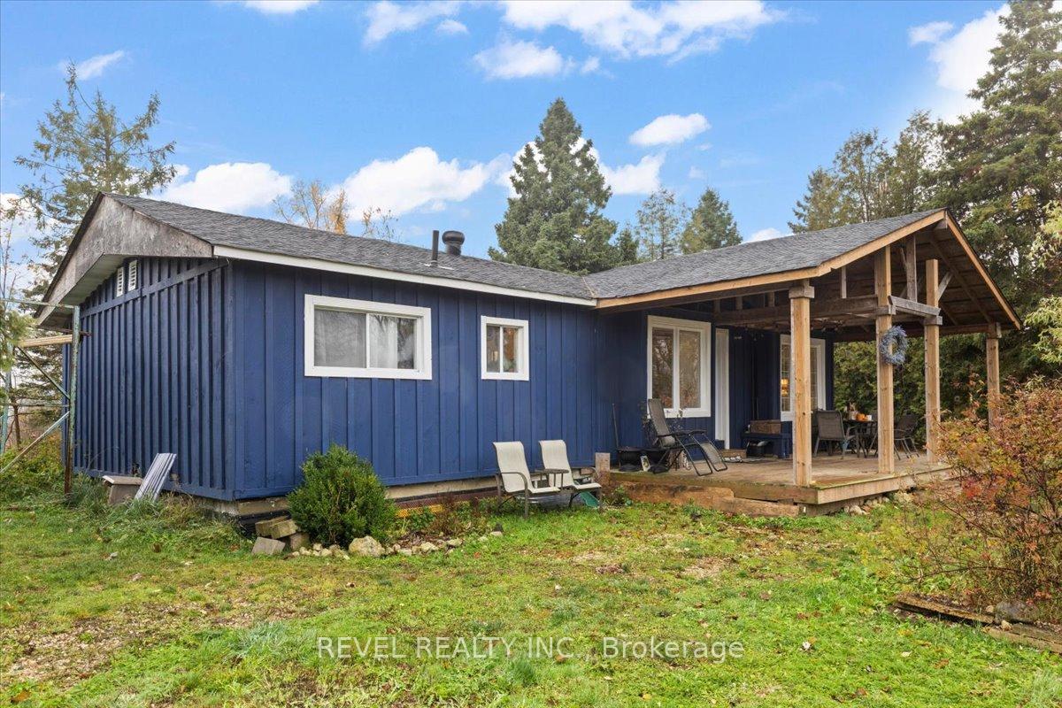 Photo 3 of 180118 Grey Road 9, Southgate — HOMEH