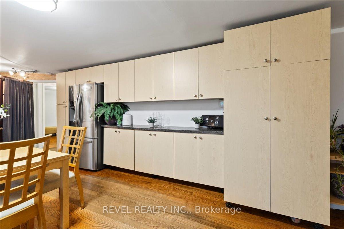 Photo 6 of 180118 Grey Road 9, Southgate — HOMEH