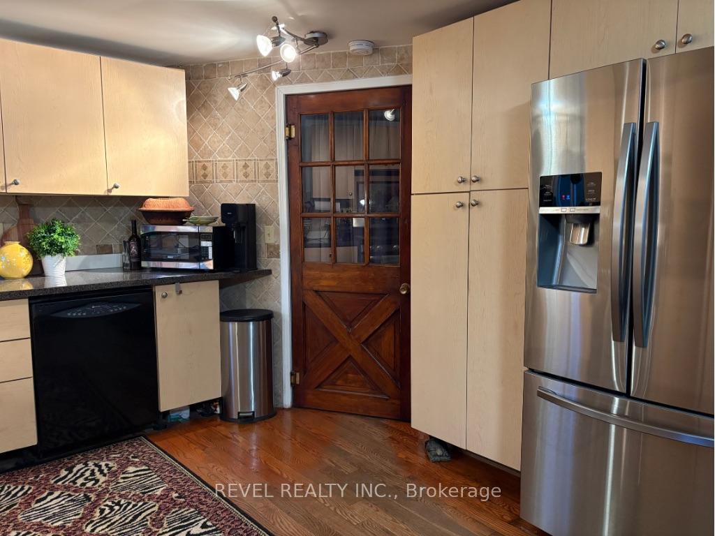 Photo 8 of 180118 Grey Road 9, Southgate — HOMEH
