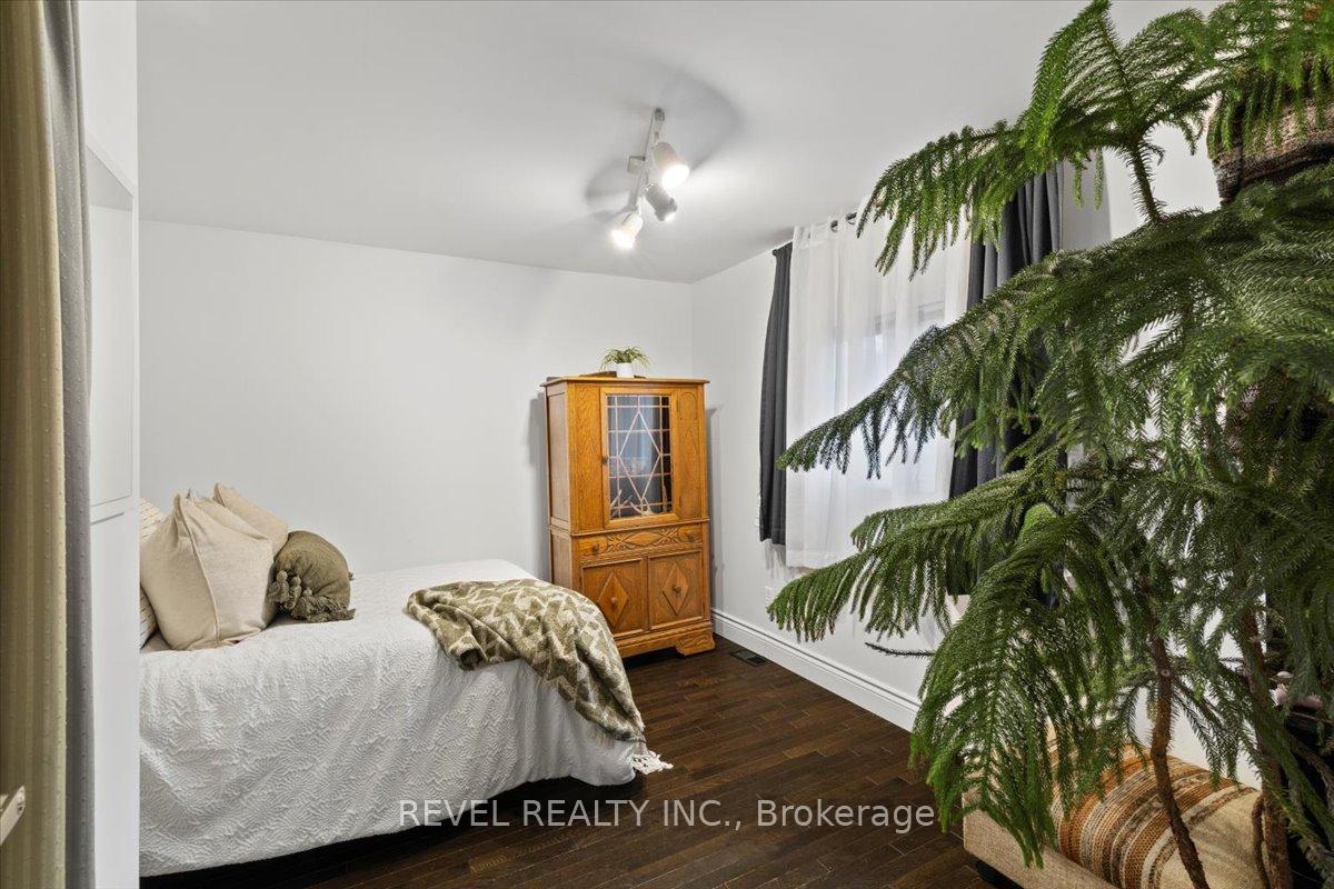 Photo 17 of 180118 Grey Road 9, Southgate — HOMEH