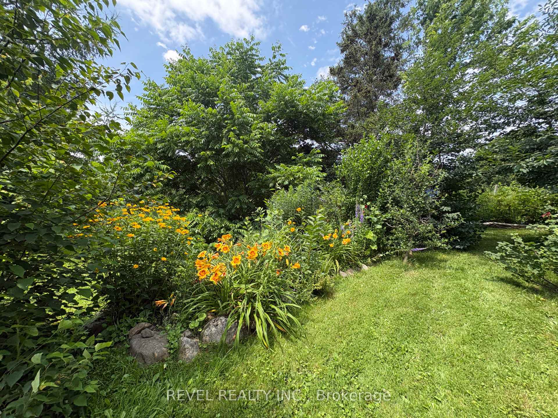 Photo 28 of 180118 Grey Road 9, Southgate — HOMEH