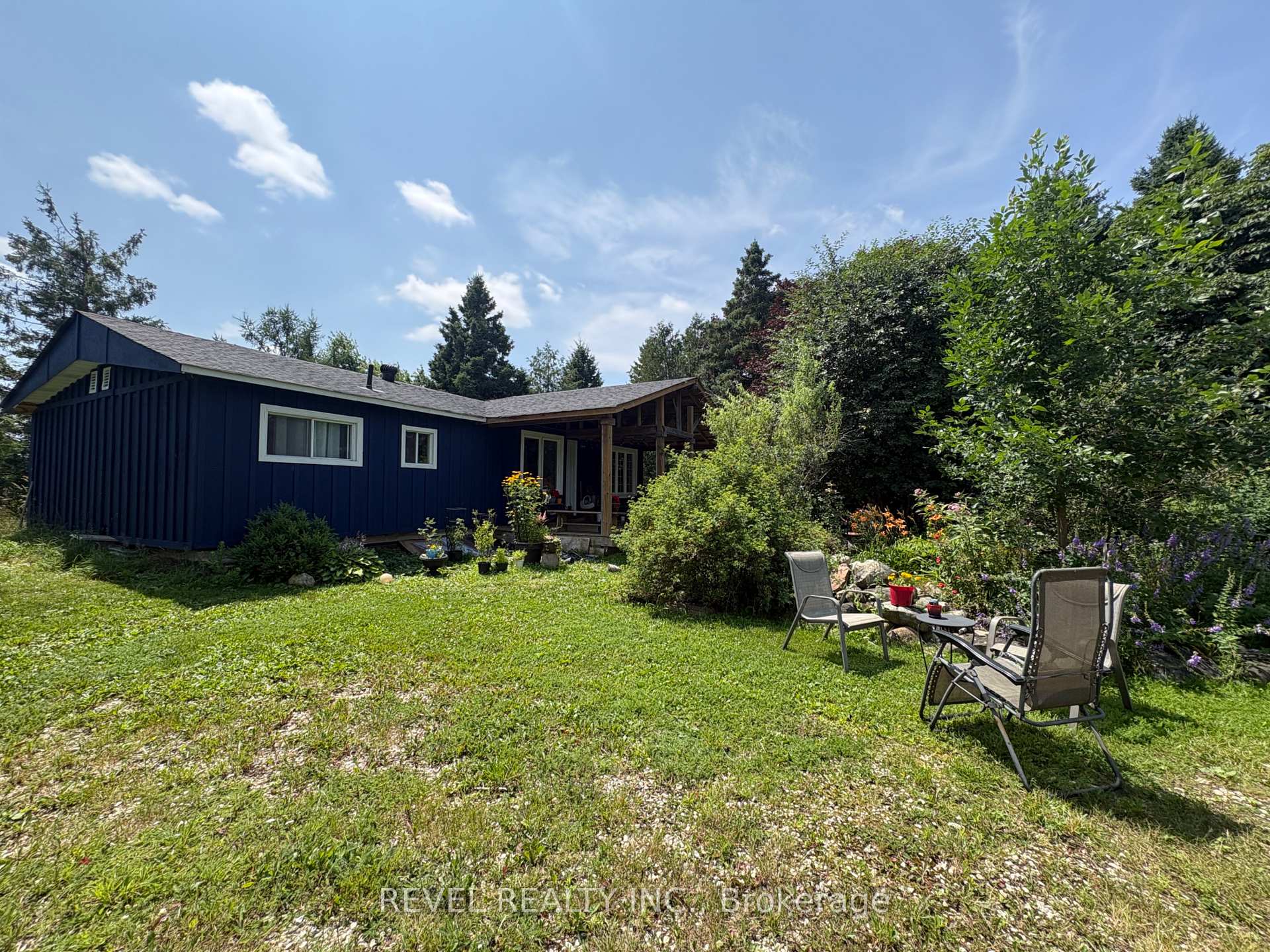 Photo 31 of 180118 Grey Road 9, Southgate — HOMEH