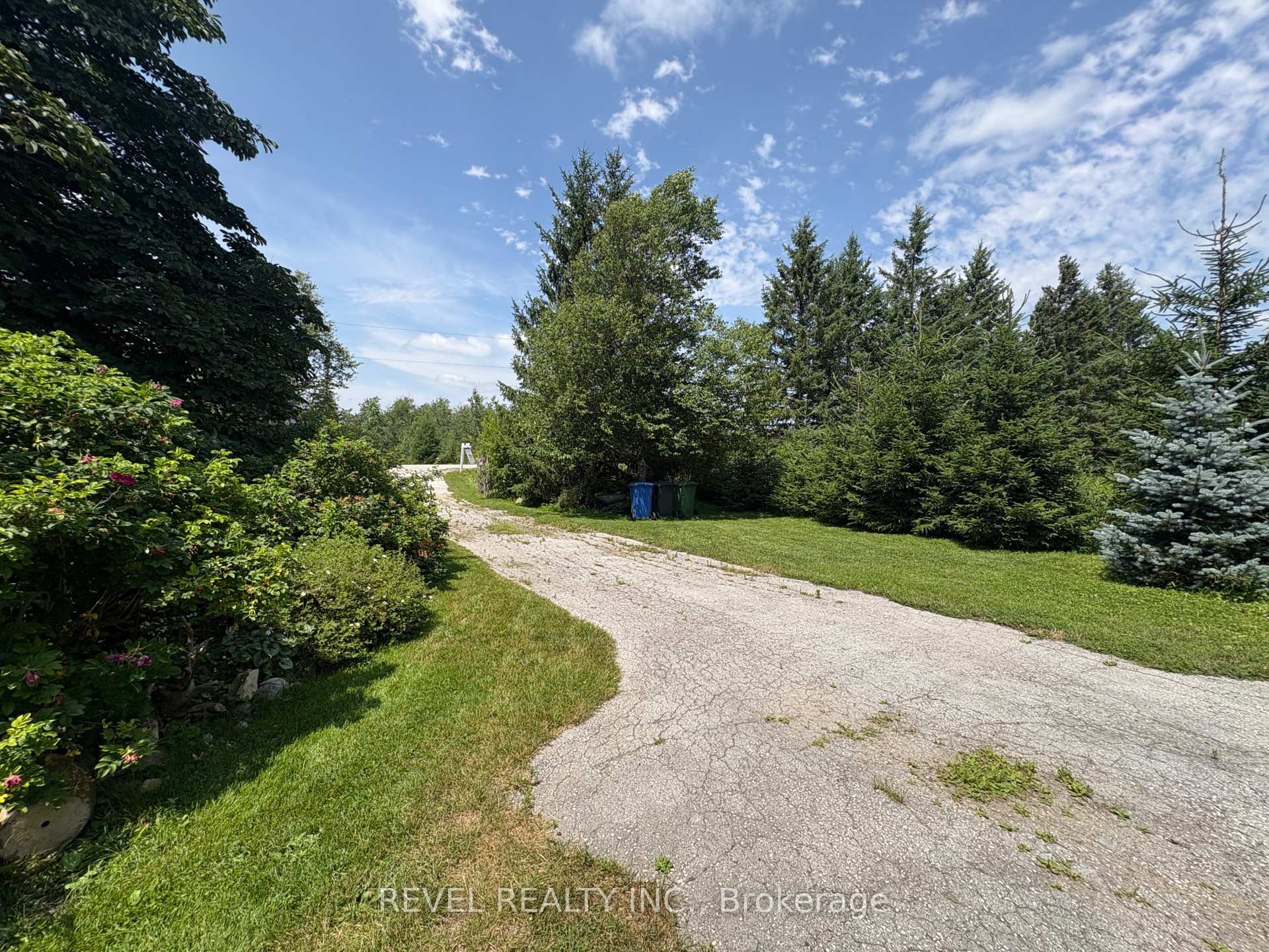 Photo 32 of 180118 Grey Road 9, Southgate — HOMEH