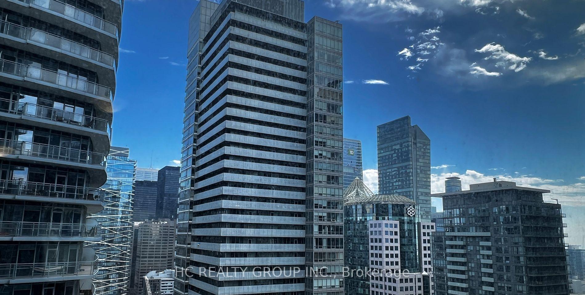 Photo 12 of 8 Widmer Street, Toronto, Waterfront Communities — HOMEH
