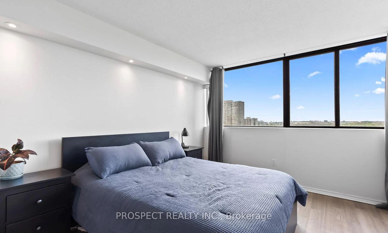 Photo 15 of Unit 1201, 80 Antibes Drive, North York, Westminster-Branson — HOMEH