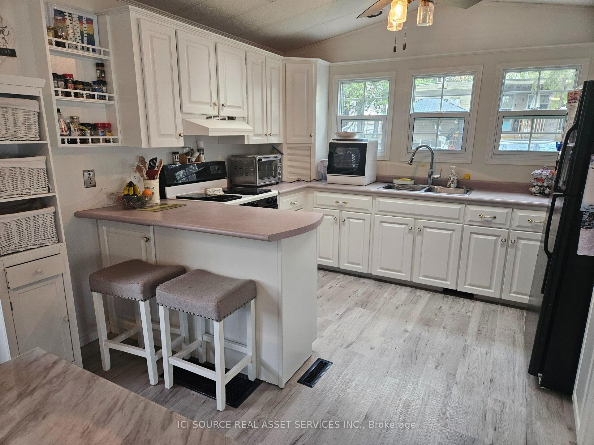 Photo 11 of Unit Site 14, 580 Beaver Creek Road, Waterloo, Columbia Forest — HOMEH